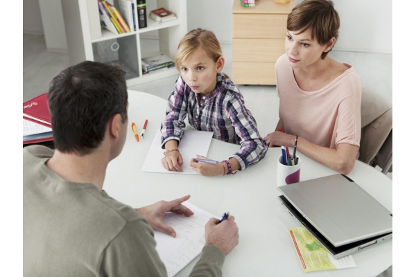 Помощь психолога родителям