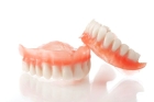 Акриловые съемные зубные протезы
